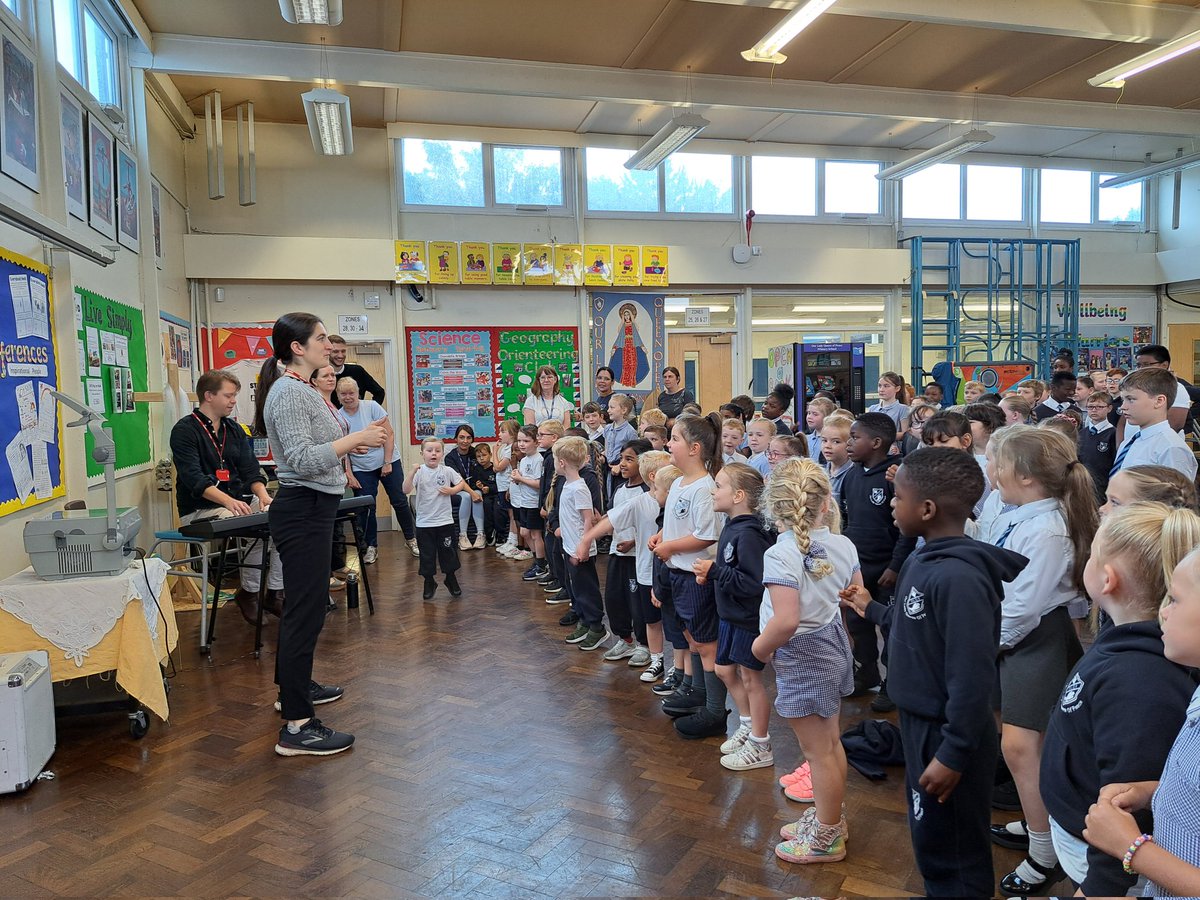 We're having a very exciting and interactive assembly this morning with Ex-Cathedra.
Our chosen Song Leaders have a fun day ahead with them partaking in their Singing Playgrounds Workshop
#olqpfamily #livemusic #playgroundfun #singitloud