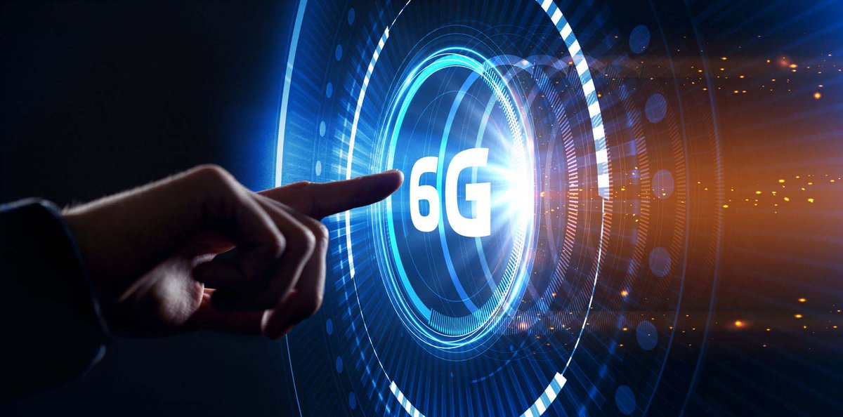 Mobiiliteknologian kehitys ei suinkaan lopu #5G:hen. Suomi on edelläkävijä myös #6G-kehityksessä ja meillä tehdään hyvää työtä mm. taajuuksien tehokkaan käytön varmistamiseksi, kertoo <a href="/HimmanenHeidi/">Heidi Himmanen</a>: uutiskirje.traficom.fi/etusivu/yhteyd…

#digiala #viestintäverkot