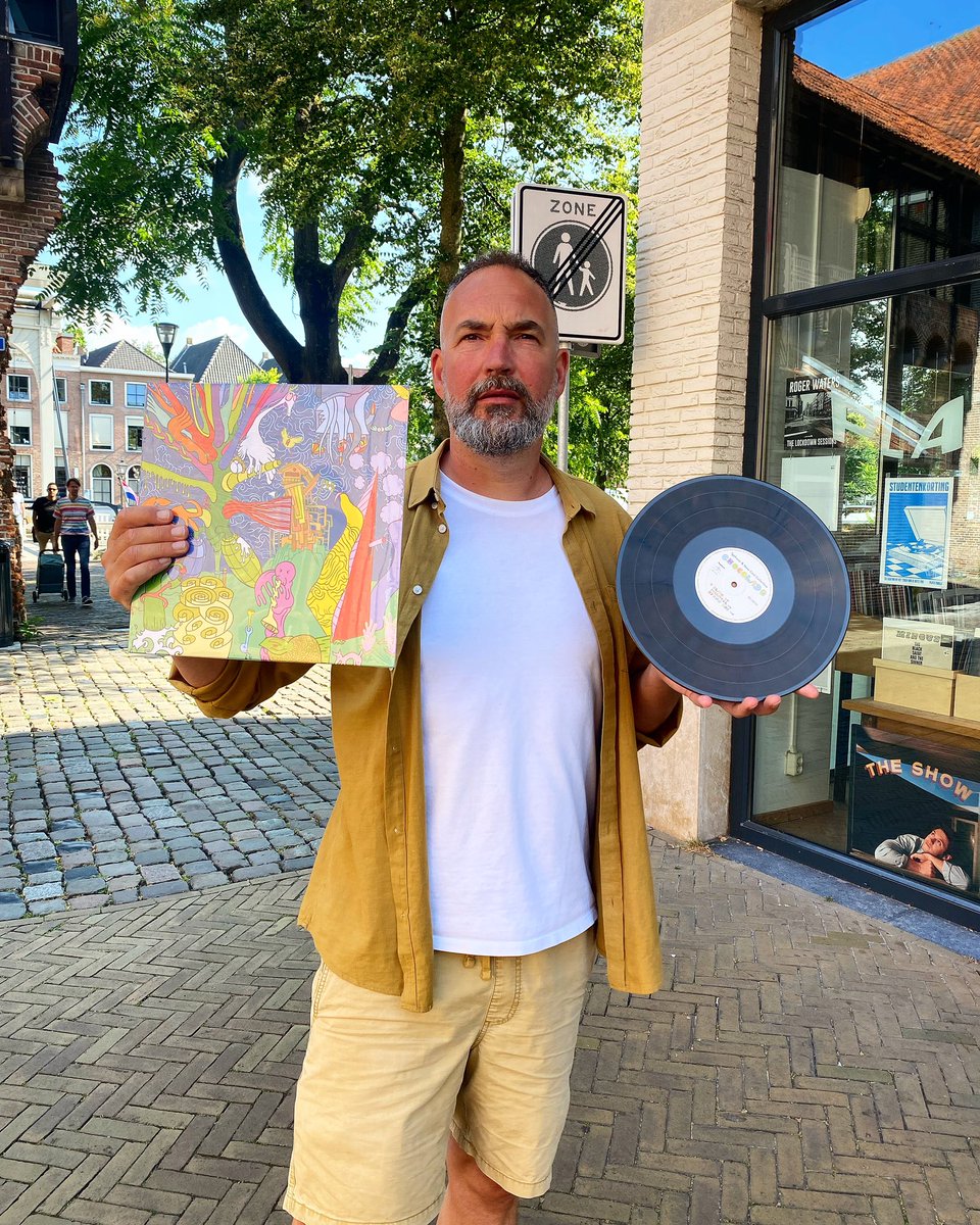 Typhoon &amp;New Cool Collective - Chocolade
Nu uit op Vinyl