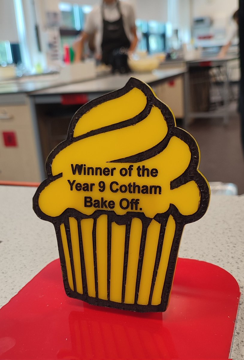 abitidball's tweet photo. @CothamSchool Year 9 Tutor Bake Off happening RIGHT NOW! Cakes are in the oven! https://t.co/GGHYzmGtf0