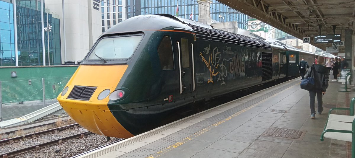 NotYOLOSmh's tweet image. Some pictures from earlier 

#Class60 #Class387 #Class150 #Class43