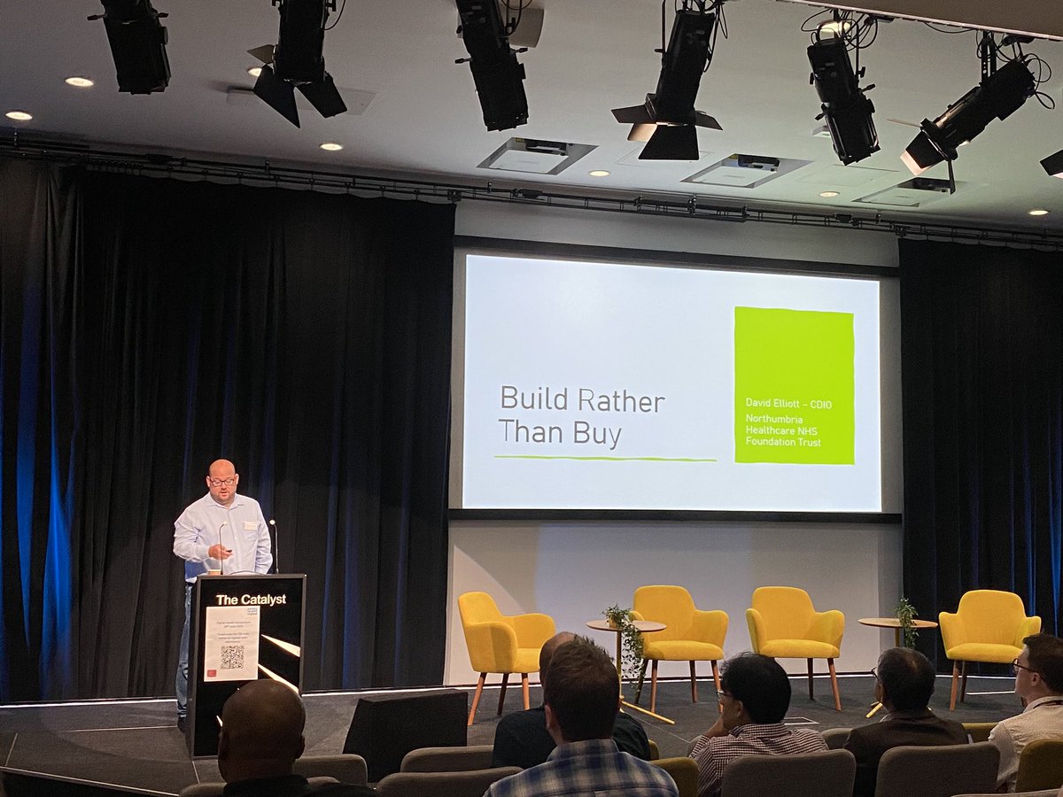 Great start to the #NEdigitalhealthsymposium23 with <a href="/dmelliott20/">David Elliott</a> sharing his own journey in digital innovation! <a href="/docpremchand/">Nikhil Premchand</a> <a href="/DrJustinGreen1/">Justin Green</a> <a href="/RoryHouston34/">Rory Houston</a> <a href="/namita_1/">Namita Kumar</a>
