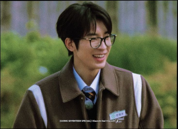 wonlipgallery's tweet photo. 🧥🧥 https://t.co/O3xn5hMgi7