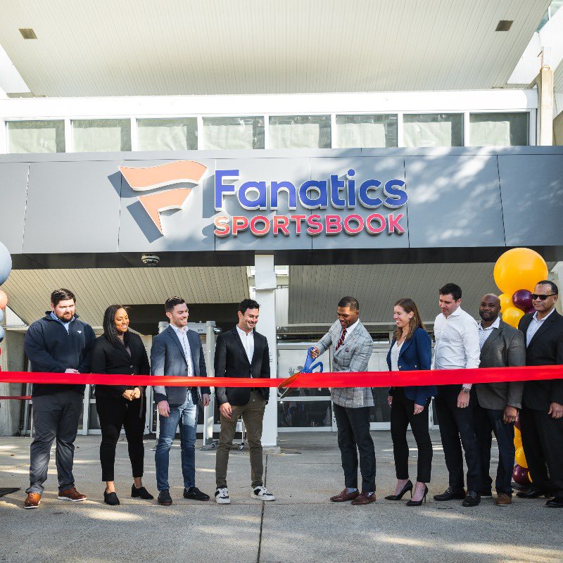 FOS's tweet photo. NEWS: Fanatics’ $225 million acquisition of PointsBet’s U.S. business has been approved.

Details from @AEricFisher » https://t.co/zkcMZ9R7Qr https://t.co/4HOlP6VeiH