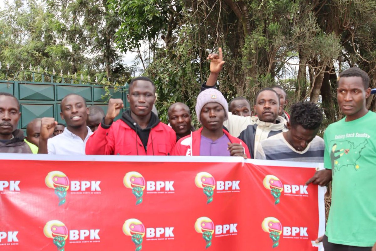 WuodMinDady's tweet photo. #AntonyMessu #BPK
@citizentvkenya @ntvkenya @KenyanBodaboda https://t.co/fLkz0rvrKz