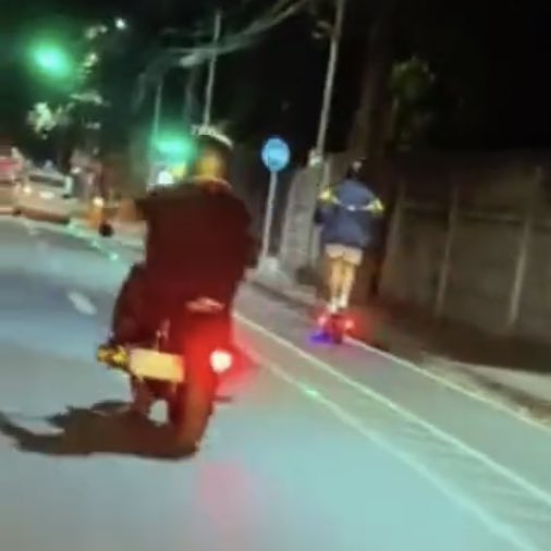 bunnyatin's tweet photo. kahit anong vehicle pa yan, nasa likod mo lang ako parati 🥹 https://t.co/oD0mhLdfEg