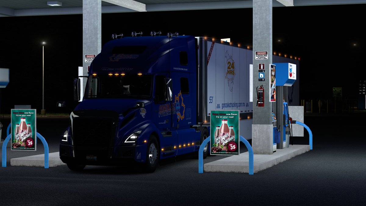 lucaspajak's tweet image. refueling and on the road
@VolvoTrucksNA 
#VolvoVNL 
@SCSsoftware 
#ATS
#7YearsofATS 
#BestCommunityEver