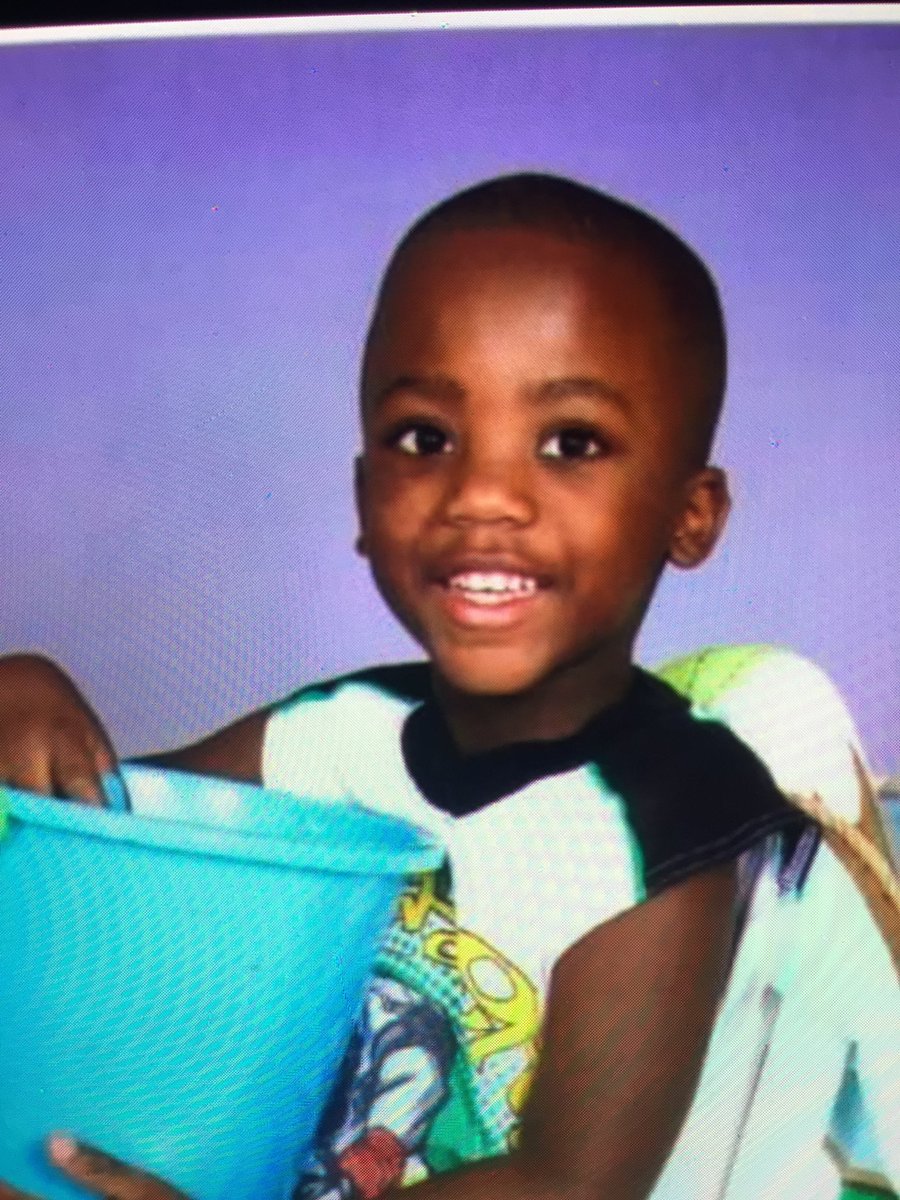 Blessed to be able to see 18… alot of teens dont make it to see that age in this era of life. 🙏🏿❤️