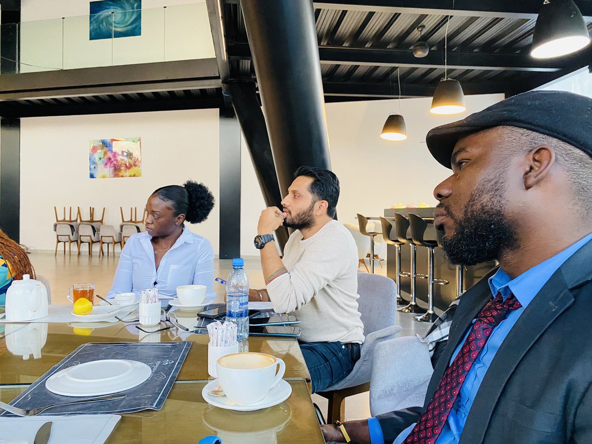 Bernard_BKabwe's tweet photo. We had an amazing and highly interactive Youth Coffee Chat yesterday. We discussed Zambia as a pool of opportunities for young people and explored how to effectively seize and maximize these opportunities [1/3] https://t.co/KqbyqpiQj8