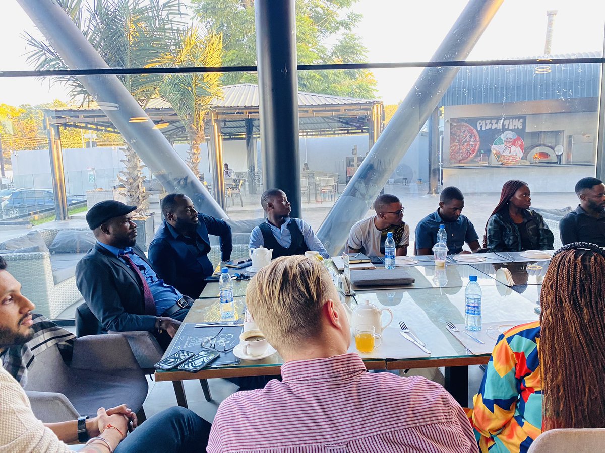 Bernard_BKabwe's tweet photo. We had an amazing and highly interactive Youth Coffee Chat yesterday. We discussed Zambia as a pool of opportunities for young people and explored how to effectively seize and maximize these opportunities [1/3] https://t.co/KqbyqpiQj8