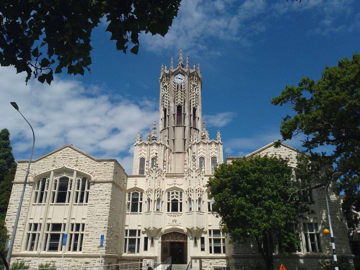 Tarliebear's tweet photo. The beautiful #Clocktower @AucklandUni was formerly the Old Arts Building. It stands 54 metres high and was inspired by #TomTower @ChCh_Oxford and became the symbol of the university #tarlietravels @Auckland_NZ @AklCouncil @PureNewZealand @newzealand @Tedonhols @TravelPanda72 https://t.co/iaEC6hN13L