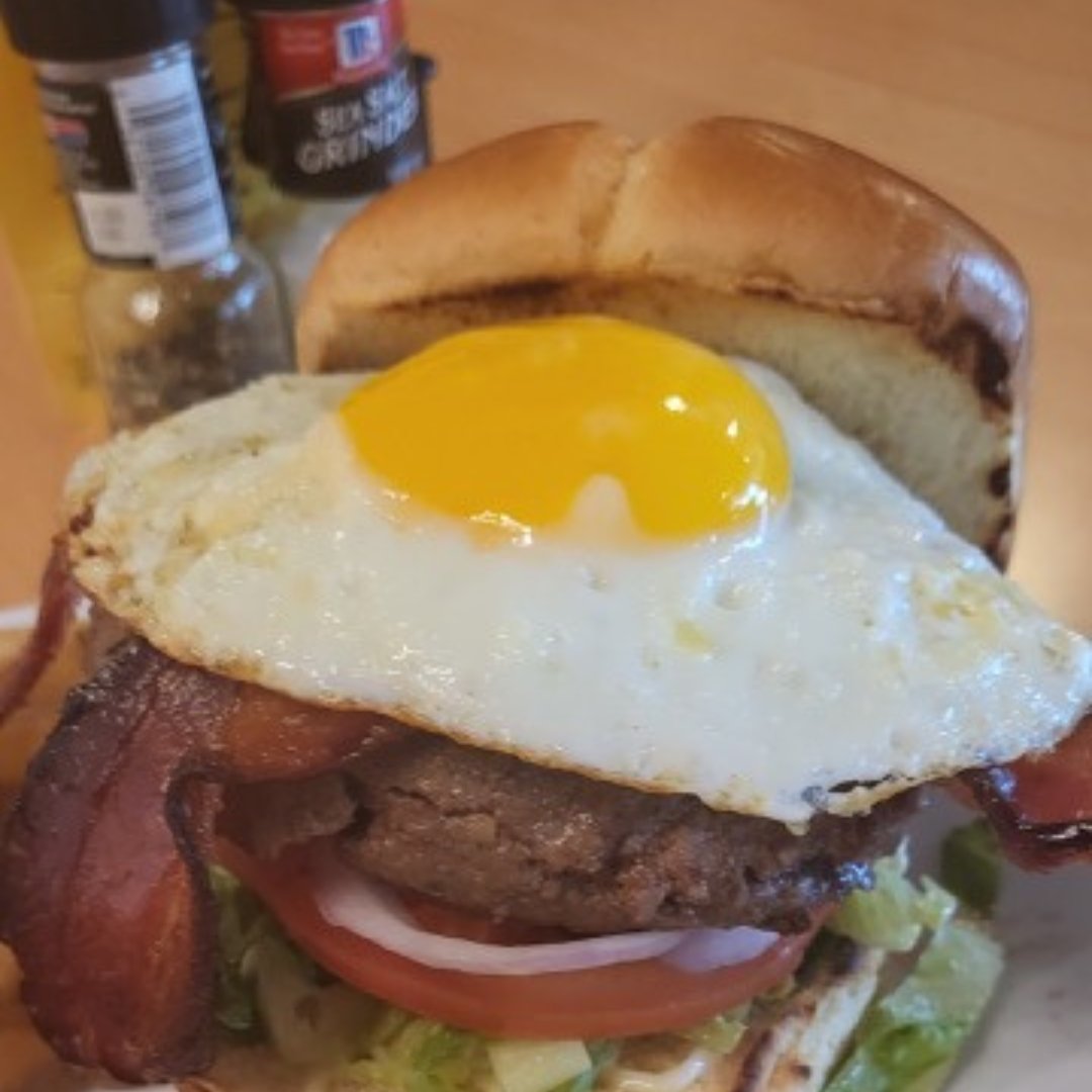 NashvilleScene's tweet photo. PSA: #SceneBurgerWeek23 starts in one week! It's time to start preparing your taste buds for a week they'll never forget!
More info >> https://t.co/0i0P2noYJn
📷: @RubySlipperCafe, Germantown Pub, @SliderHouseNSH and PROOF https://t.co/0aIGgzYCHr