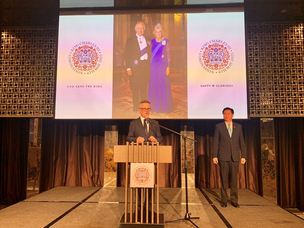 An honour to be joined last night by Foreign Minister Joseph Wu <a href="/MOFA_Taiwan/">外交部 Ministry of Foreign Affairs, ROC (Taiwan) 🇹🇼</a>   We marked the official birthday of HM King Charles III, and celebrated the deepening relationship between the UK and Taiwan. There is more and more we can do together, pursuing the values we share.
