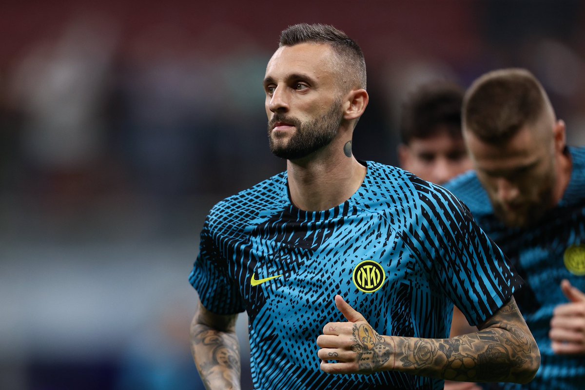 𝐌𝐚𝐫𝐜𝐞𝐥𝐨 𝐁𝐫𝐨𝐳𝐨𝐯𝐢ć Is Ready To sign For AlNasr, negotiations had already started.

Inter And AlNasr are ready to sign papers due to next week (Via. <a href="/FabrizioRomano/">Fabrizio Romano</a> And <a href="/433/">433</a> )🔵🟡🇭🇷

#EidMubarak 
#Alnasr 
#Brozovic