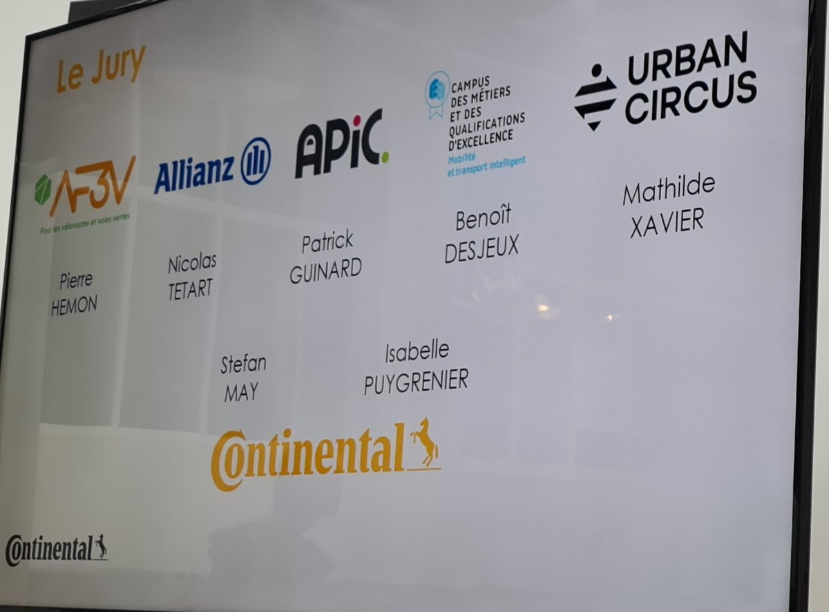 CampusMti's tweet photo. Stefan May président @Continental_fr lance la finale du challenge : imagine le vélo de 2030
5 équipes finalistes de 5 écoles supérieures vont pitcher  leur projet de qualité
Le jury félicite les finalistes !
@EDHEC_BSchool @insahdf @groupe_iscparis @INP_N7 @lecolededesign @staps https://t.co/TqMWbDPJ6V
