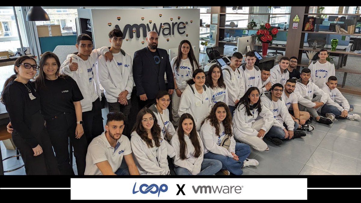 Loop_CS8's tweet photo. Thank you so much @openso &amp; @VMware for hosting us at your #London offices 🚀 https://t.co/gwPVbUgypR