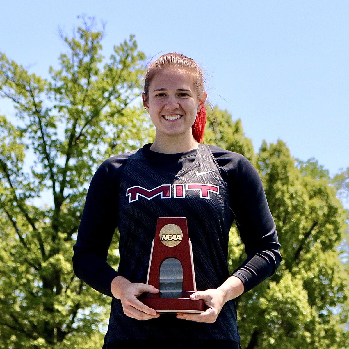 Emily Ball tweet media
