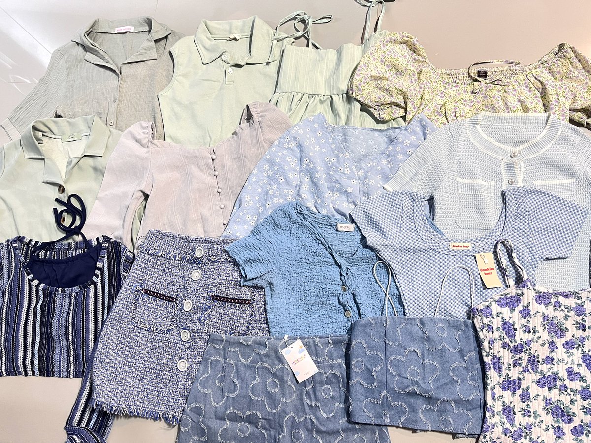 🎧โล๊ะเสื้อผ้า มีเยอะกว่าในรูป 🎧

      ☆ ลงของวัน จันทร์ ★
            ปัก + รีทวิต ลด 5.-  

          ค่าส่งเหมา 45.- 

งานไอจี รองเท้า หมวก ยีนส์ 

 #ส่งต่อเสื้อผ้ามือ2 #ส่งต่อเสื้อผ้า  #เสื้อผ้ามือสอง #vghbkk #y2kthailand #ส่งต่อกระเป๋า #ส่งต่อรองเท้า #เสื้อผ้าสาวอวบ