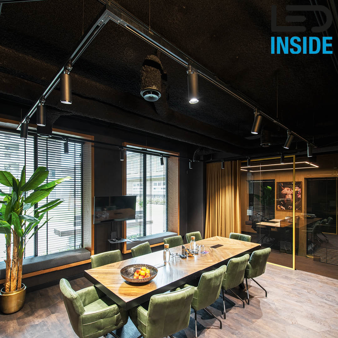 slvnorway's tweet image. SLV NUMINOS® 3-tenning justérbar spotlight med 3-tenning eller DALI adapter for strømskinne 😍 144 varianter

Prøv konfiguratoren: ➡️ bit.ly/3CmqPa7

#slv #slvlys #experiencelight #numinos #3T #BW22 #ELNR #efobasen #elektriker #elektrogrossist