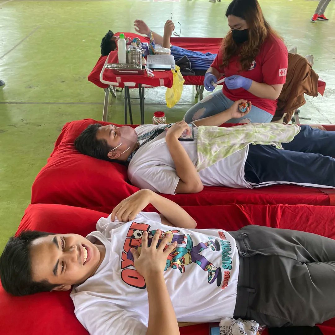 tulayphil's tweet photo. To the blood donors who stepped up and became a hero, thank you so much!✊ Your initiative and braveness will surely impact somone's life and family.💛 

We would also like to thank SK Team Celine and Philippine Red Cross-Caloocan Chapter  for partnering with us in this activity https://t.co/QNiJIUkAv3