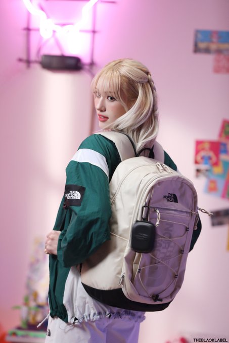 [📷] JEON SOMI 'THE NORTH FACE WHITE LABEL SUPER COLLECTION' BEHIND PHOTOS  ▶ https://t.co/chuqExGCUt  #JEONSOMI<a href="/tag/behind"class="tags"><span>#behind</span></a><a href="/tag/jeonsomi"class="tags"><span>#jeonsomi</span></a><a href="/tag/%EC%A0%84%EC%86%8C%EB%AF%B8"class="tags"><span>#전소미</span></a><a href="/tag/theblacklabel"class="tags"><span>#theblacklabel</span></a><a href="/tag/%EB%8D%94%EB%B8%94%EB%9E%99%EB%A0%88%EC%9D%B4%EB%B8%94"class="tags"><span>#더블랙레이블</span></a>