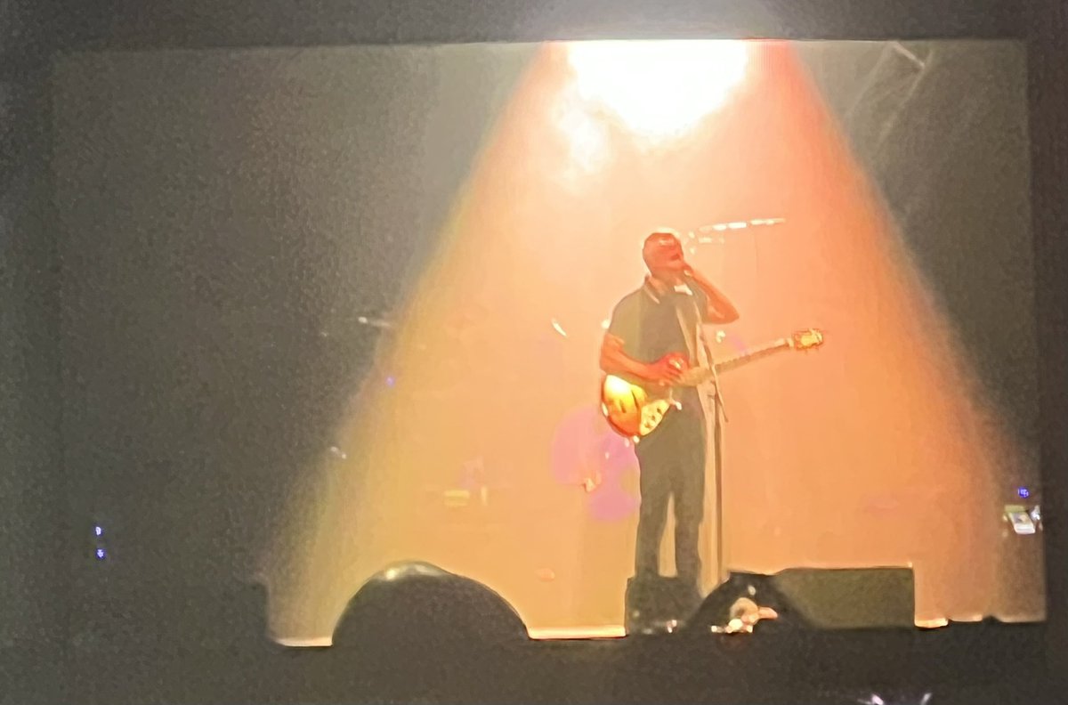 High school was pretty rough but the music made it a bit better. Thank you <a href="/tearsforfears/">Tears for Fears</a> <a href="/curtsmith/">Curt Smith🖕🏼</a> for the music.