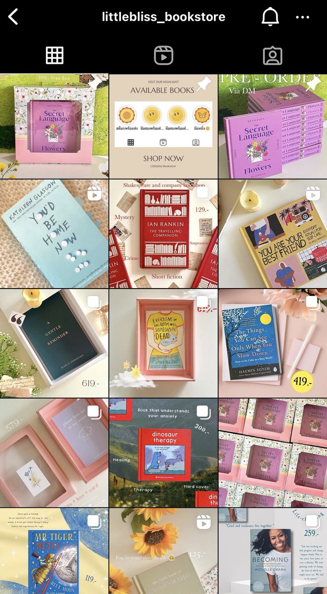 chloeprw's tweet photo. มาแนะนำร้านหนังสืออิสระ(ที่ไทย) ร้านหนังสือพรจิ๋ว เป็นร้านในไอจี littlebliss_bookstore ขายหนังสือภาษาอังกฤษมือ2และ1 มีทั้งหนังสือดังและหนังสือที่ไม่ค่อยเห็นทั่วไป dmไปให้ช่วยหาหนังสือได้ด้วย เจ้าของร้านใจดีน่ารักมากๆ อยากให้สนับสนุนร้านหนังสืออิสระเล็กๆแบบนี้กัน🫶🏼 https://t.co/e6RGNvTpm8