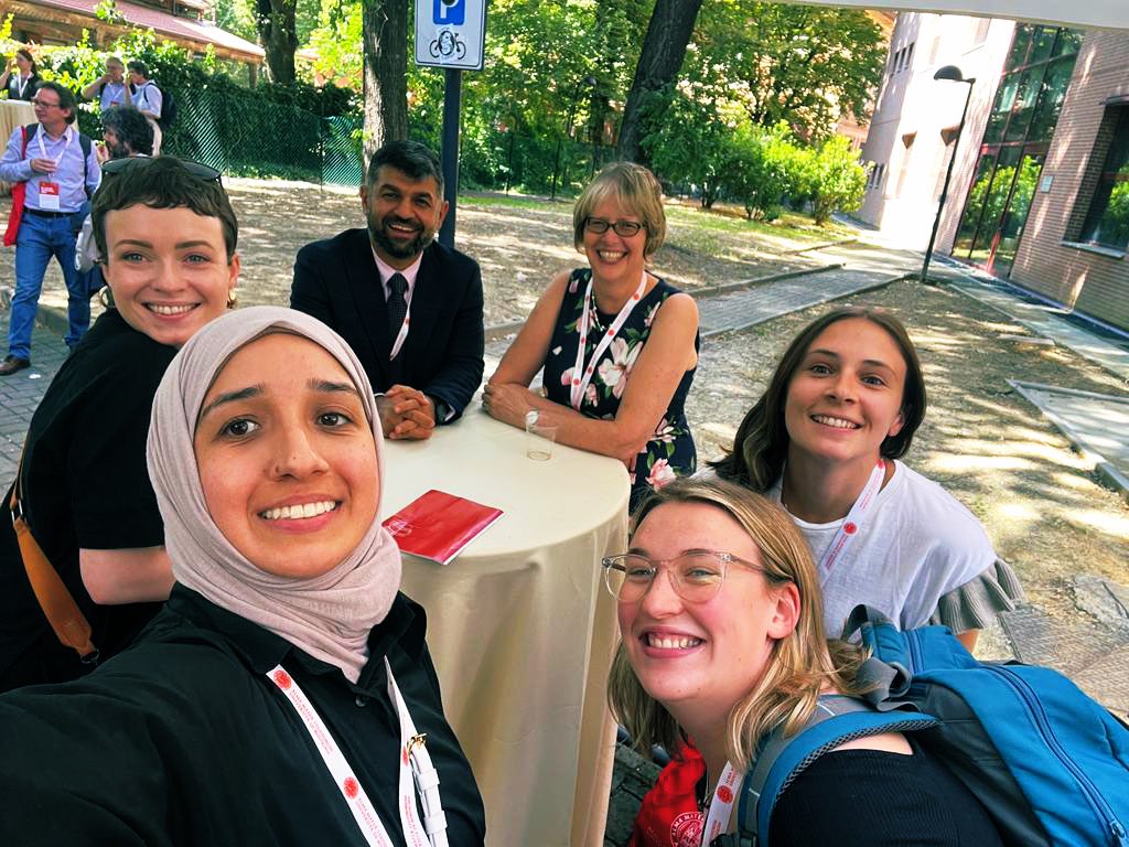 Pharmacoepi Health Care Research Group (SIPBS) (@pehcr_sipbs) on Twitter photo Another great day at <a href="/EuroDurg/">EuroDURG</a> for the Strathclyde team! Emma Dunlop ran a workshop on DUR and PROMs, <a href="/Amanjkurdi6/">Prof. Amanj Kurdi, PhD</a> presented several posters and <a href="/research_aimee/">Dr Aimee MD Ferguson</a> presented her poster also. #eurodurg2023 Another great day at <a href="/EuroDurg/">EuroDURG</a> for the Strathclyde team! Emma Dunlop ran a workshop on DUR and PROMs, <a href="/Amanjkurdi6/">Prof. Amanj Kurdi, PhD</a> presented several posters and <a href="/research_aimee/">Dr Aimee MD Ferguson</a> presented her poster also. #eurodurg2023