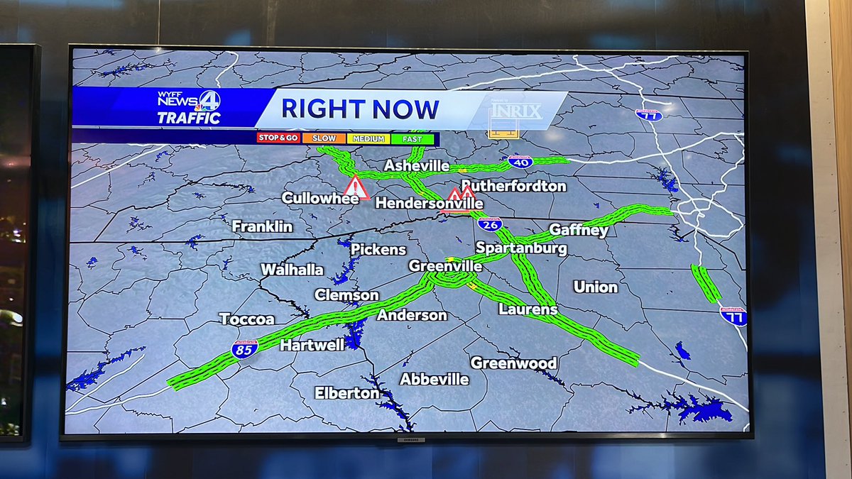 TRAFFIC ALERT: All green here! Happy Friday!!!!!!