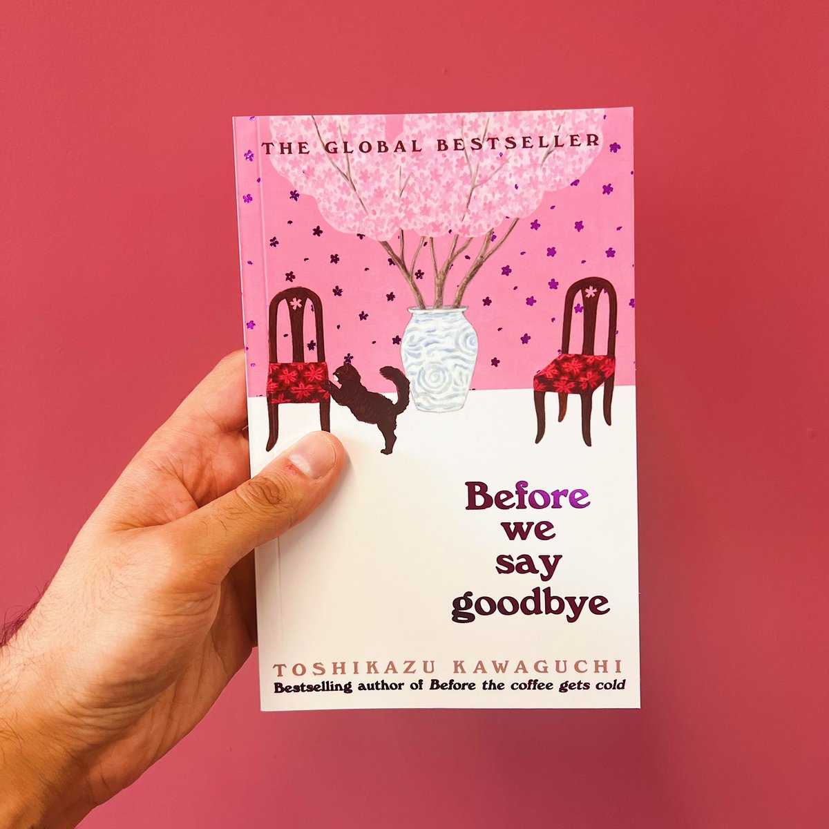 KAWAGUCHI FANS 🚨🐈🌸

I’ve got a very ~limited~ amount of proofs left for book 4 in the #BeforeTheCoffeeGetsCold series 👀 out in HB 14.09 from @picadorbooks, get in touch if you want one! But be quick… these will go fast!