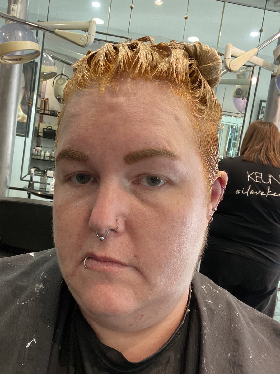 RachelHerself_'s tweet photo. Treated myself to a professional hair colour https://t.co/vRw6PkpsRu
