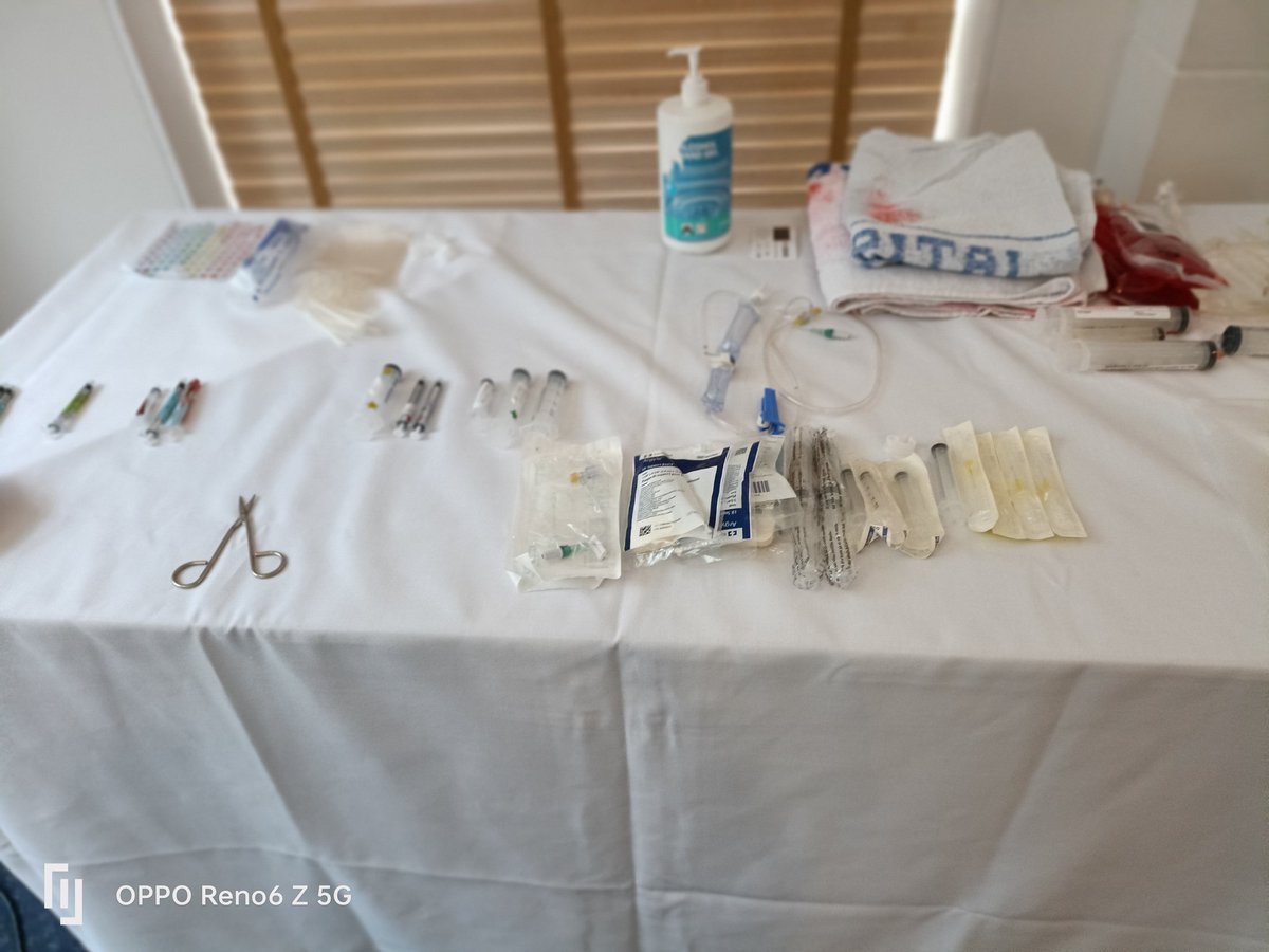 draloksharma74's tweet image. Immersive simulation in a safe environment 4 Consultant colleagues 3 Trainees and a Nurse #MPROvE