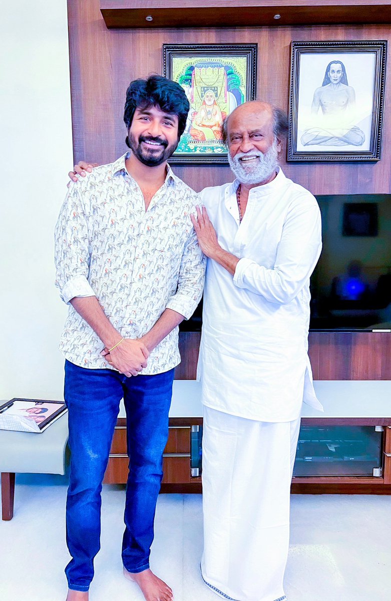 Kiran_Kumar_KK's tweet photo. #KKEditz Reposts - SuperStar
#Rajnified
@ikamalhaasan @shankarshanmugh @Siva_Kartikeyan @rajinikanth
@incredibala @1991ragu @imravee @Vasheegaran https://t.co/p2IkHQJg7t