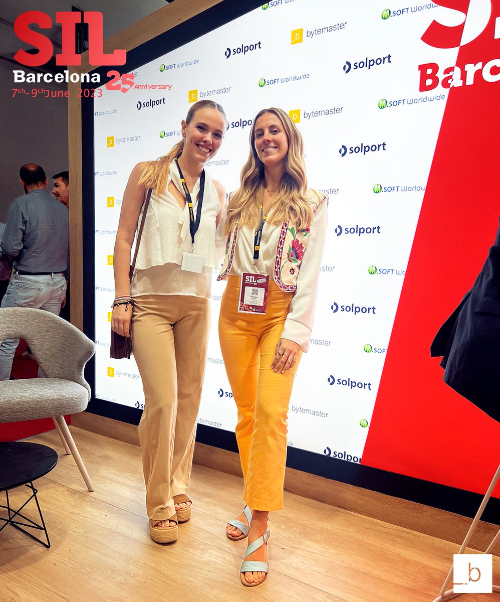 BytemasterSA's tweet image. 🙌 ¡La gente de Alfil logistics también se pasaron por nuestro Stand!

¡Muchas gracias por pasar a saludarnos!
💙💚💛
Grupo Solport M.SOFT Worldwide

#SIL #SIL2023 #SILBarcelona #Logistics #FeriaLogística
