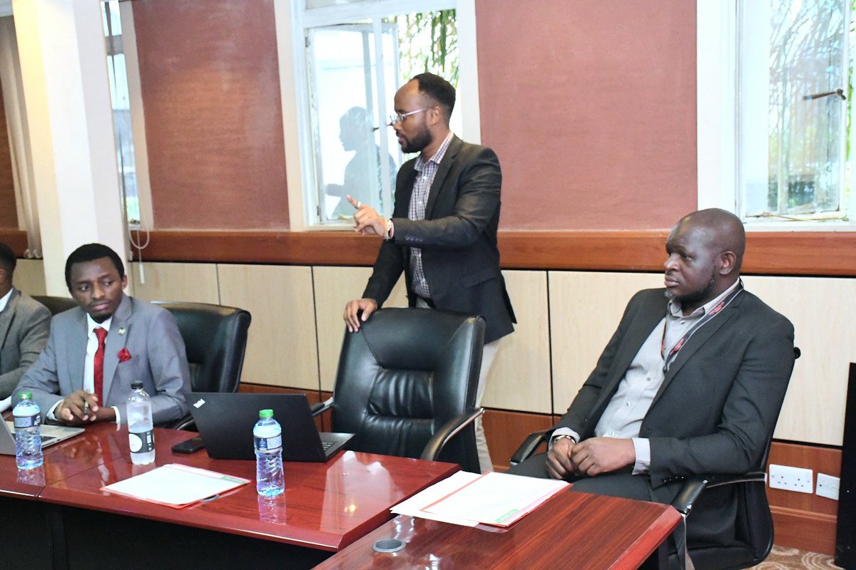 _chelimo_'s tweet photo. A consultative meeting regarding the launch of the Youth Connekt Kenya Chapter was held today at the Office of the Deputy President to deliberate further on the proposed structure. The meeting was attended by relevant offices related to youth. @MissMueni @TowettN @YouthConnektAf @Chaffuzi