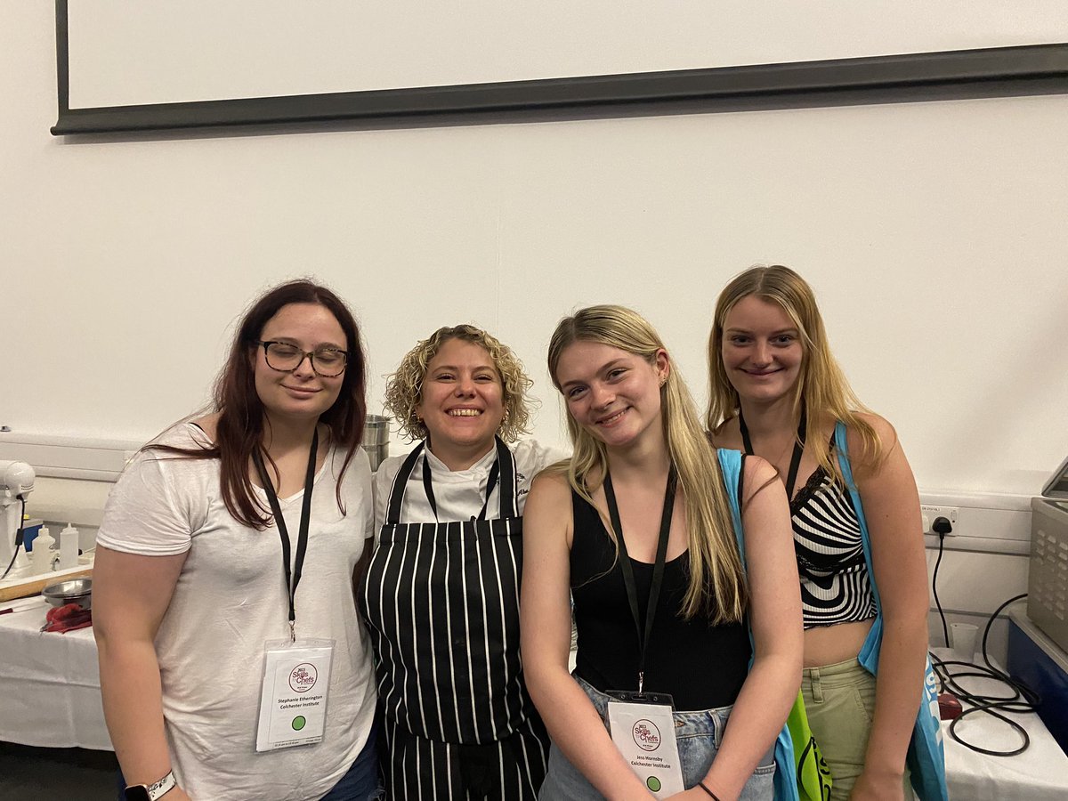 Stephanie conway tweet media