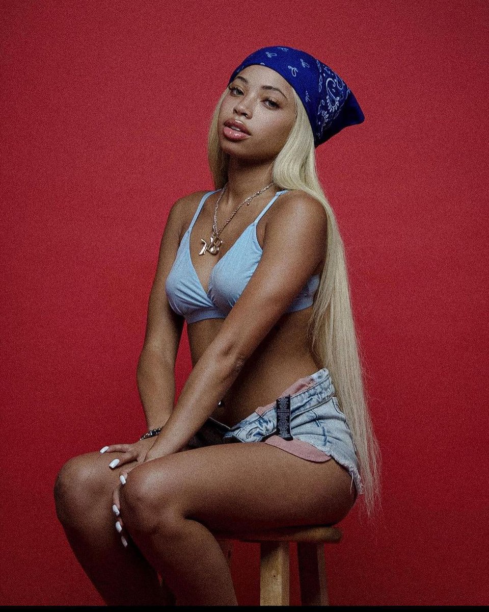 jayyval19's tweet photo. #pyt #BlackTwitter #blackpyt #Black #nsfw #nsfwtwt #horny #bbc #bwc #dick #cock #Cumslut #cumtribute #moaning #tiktok #omegle #pussy #squirting #dildo #blowjob #amateur #orgasm #fingering #hentai #ass #tits #boobs #nsfwtwt #latina #teen #Bakersfield #Bisexual #lesbian https://t.co/MweYetuIFm