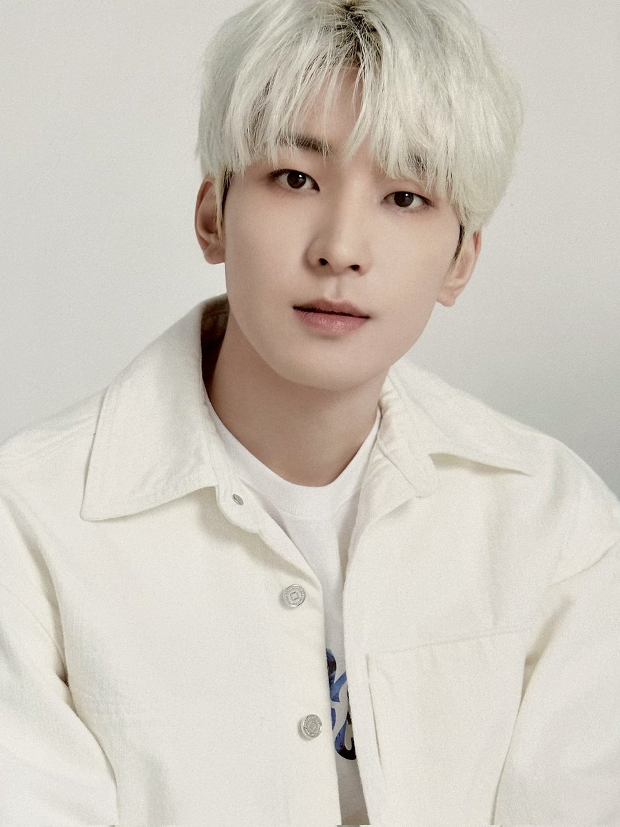 miwon17_'s tweet photo. Q. If you have a super power for a day on your birthday, what'd you like to have?
🐈 Ability to grant everyone's wishes

Wonwoo 🥹🥹🥹 https://t.co/AWdOryJzgJ