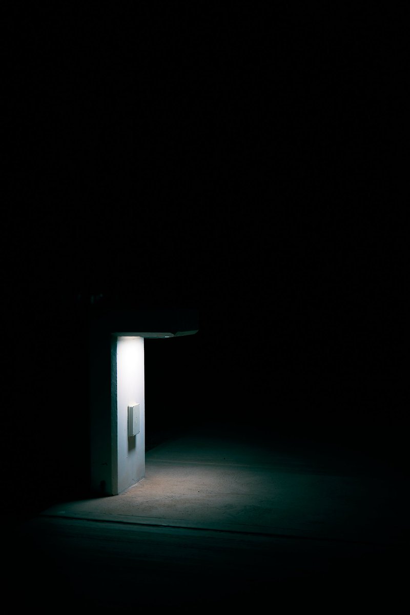 spectralshad0ws's tweet photo. "Contemplation".
Paphos, Cyprus.
16.04.2023
#dark #coldcolors #streetlights #nightphotography #streetphotography #urbanphotography #minimalist #paphos #cyprus #canonphotography #canonr6 https://t.co/uoz0KpVAMs