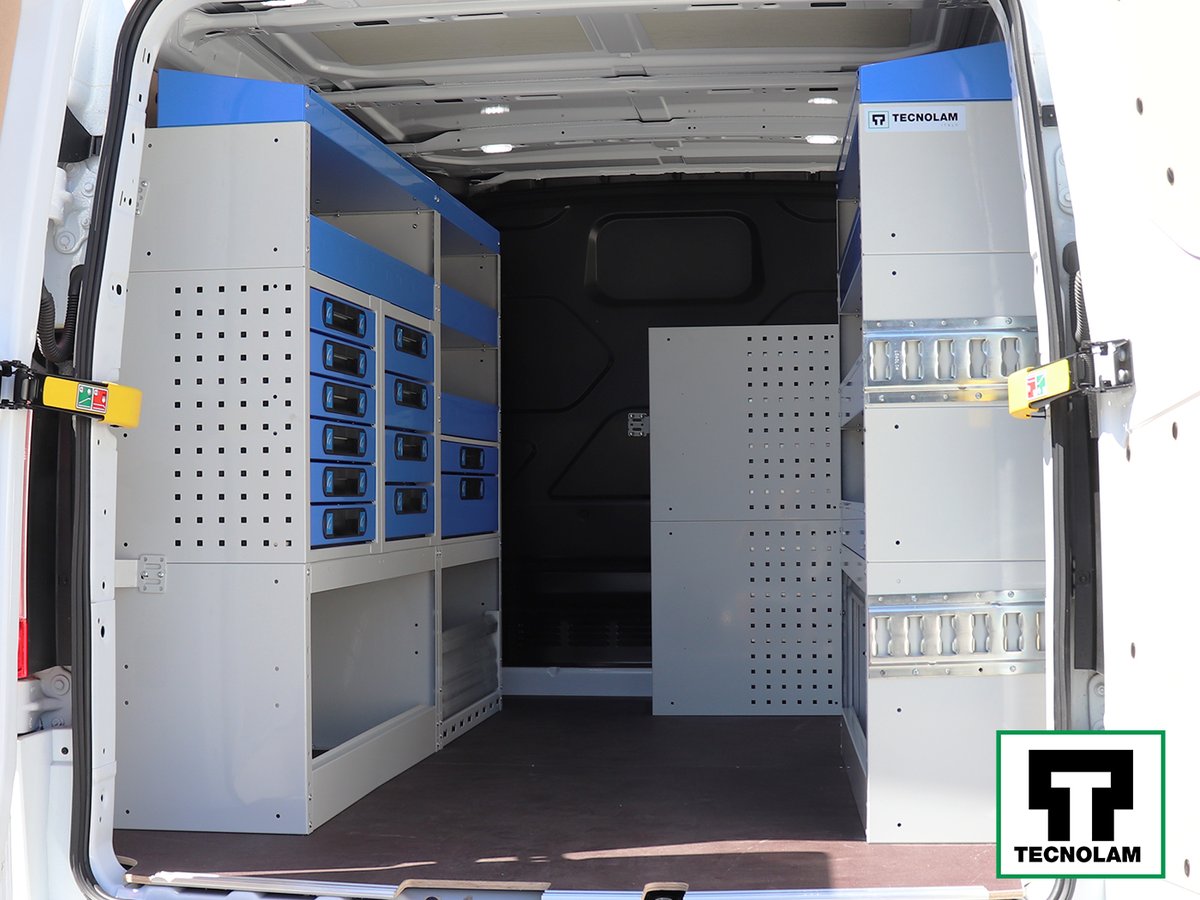 TecnolamR's tweet photo. Echipare Ford Custom L1H1. Intră în website-ul nostru https://t.co/7x9Dp8AIOt și alege modulul care se potrivește activității tale de lucru, iar dacă nu găsești ceva care să te satisfacă, cere oferta personalizată completând formularul prezent în site. https://t.co/gNDZ3zjfG7