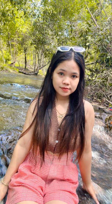 ចាំមនុស្សម្នាក់ https://t.co/c4RODrh6nq<a href="/tag/phmodelcontest"class="tags"><span>#phmodelcontest</span></a>