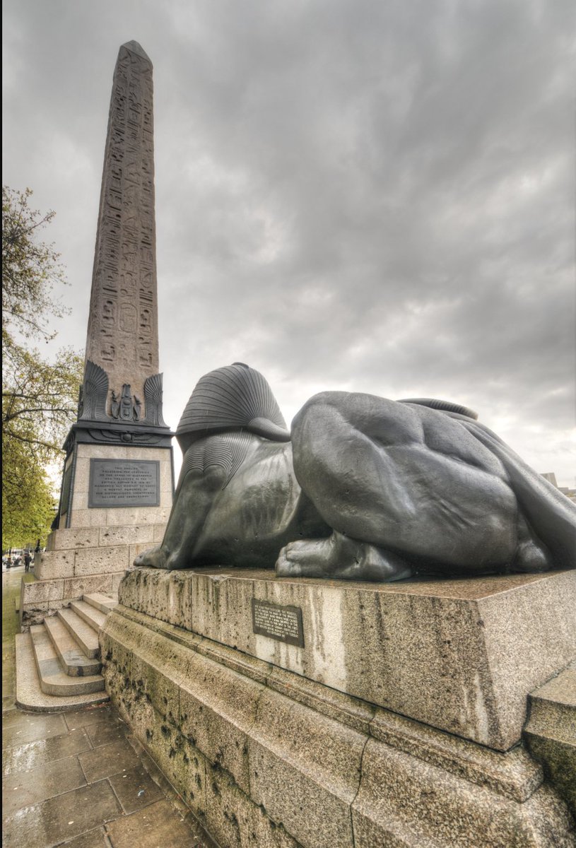 The Office Finding Experts tweet media