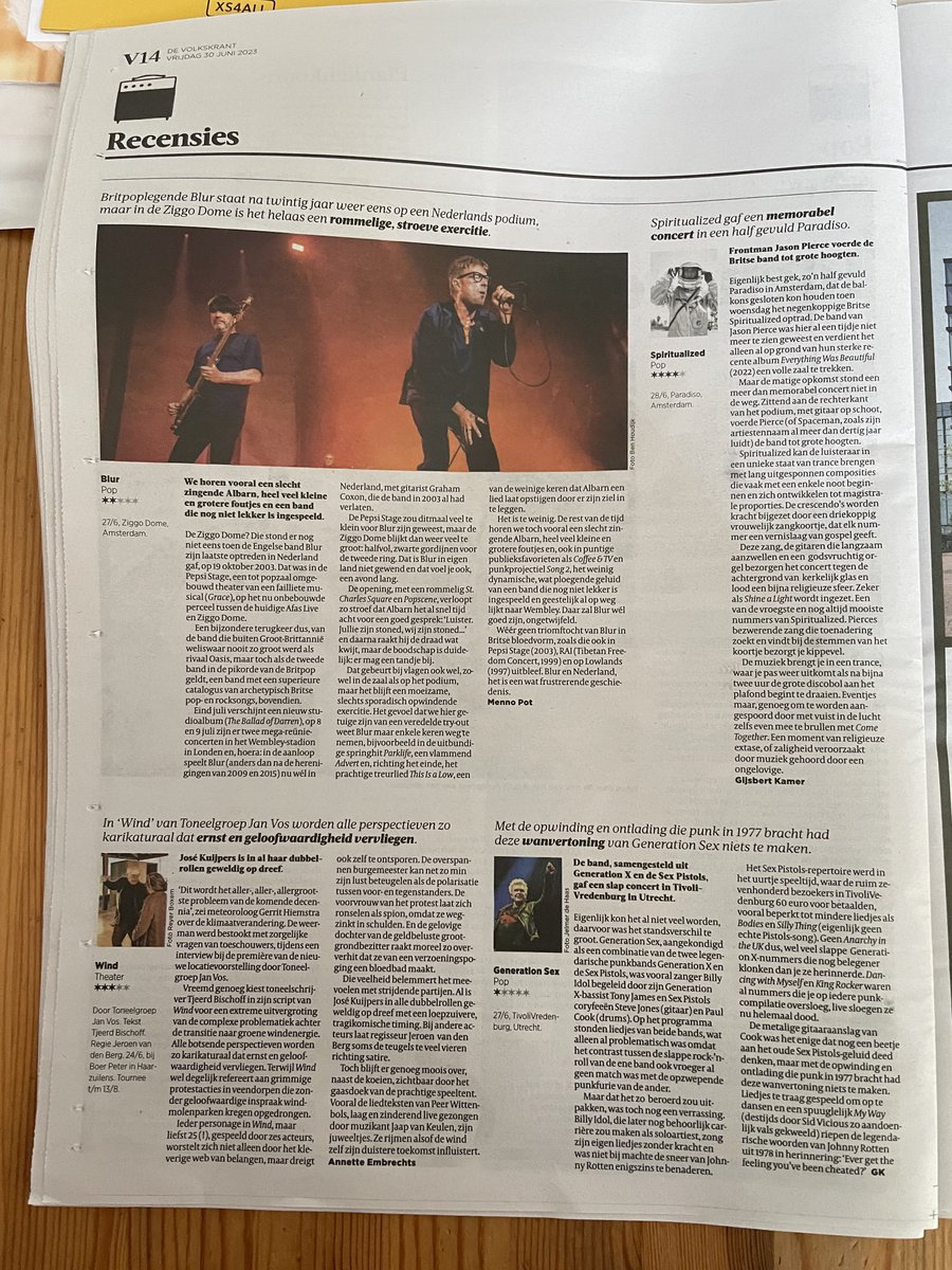 ❤️wow zo trots en dankbaar voor mooie publicatie in <a href="/volkskrant/">de Volkskrant</a> 🔥😎📸 #photographerslife #sonyphotography #anotherdayattheoffice #visualstorytelling