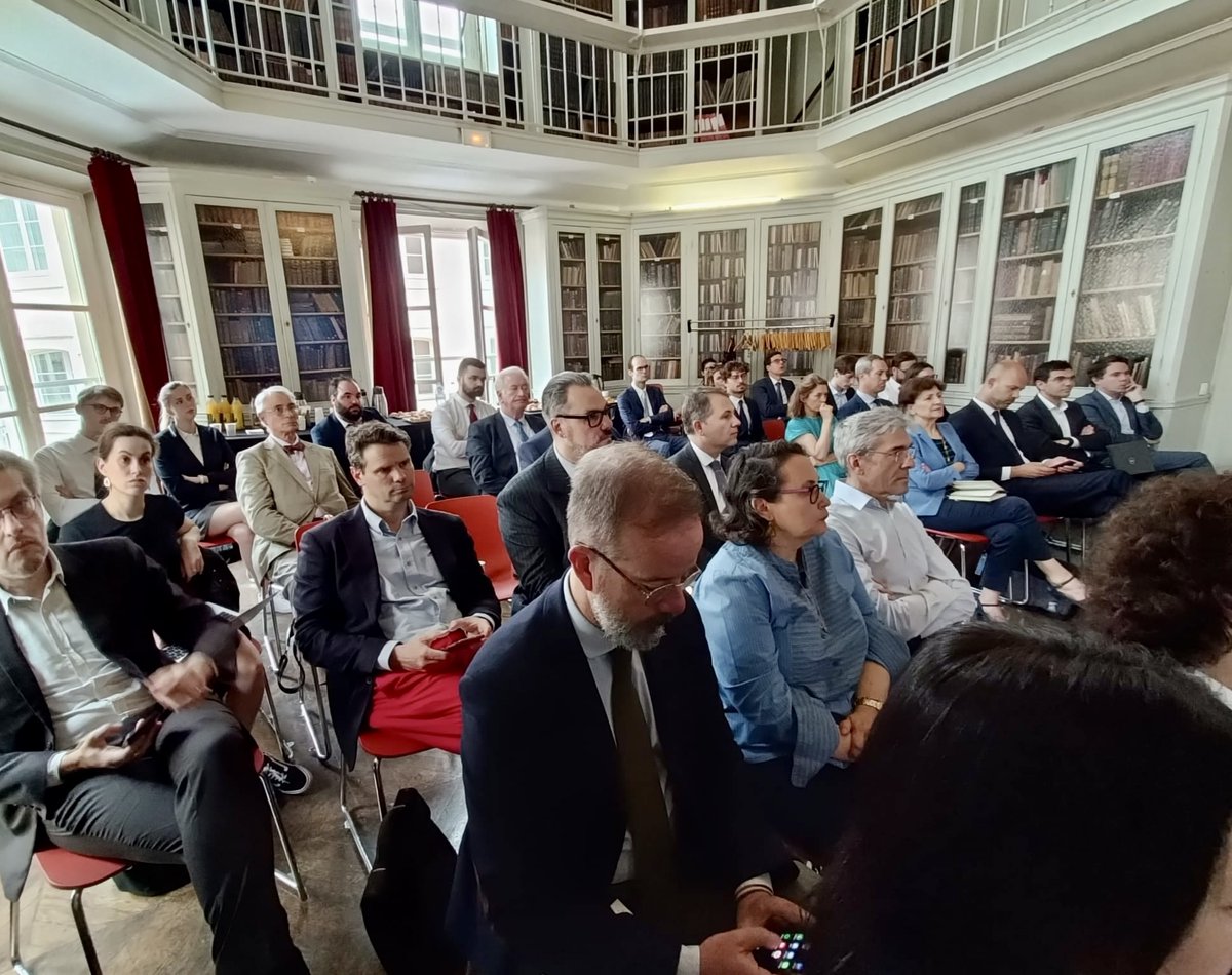 Cabinet Velite tweet media