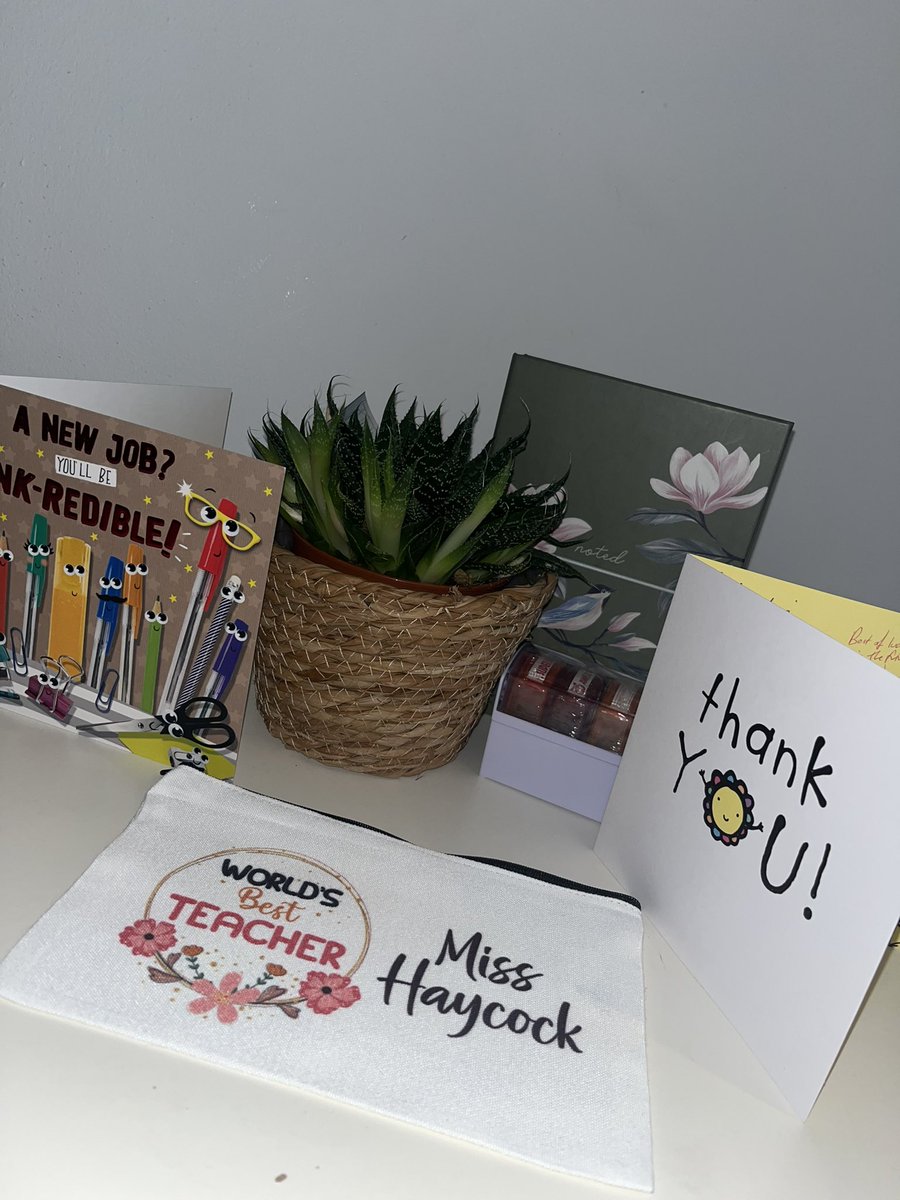 MissAHaycock's tweet photo. What an amazing end to an incredible year! Thank you to everyone at @SouthBromsHigh and @UWPGSEC for your support and expert guidance. I have thoroughly enjoyed my time on the course and I’m delighted to be leaving with an article in the UW source mag! Congrats class of 2023! 🎉 https://t.co/agZzPkPU9r
