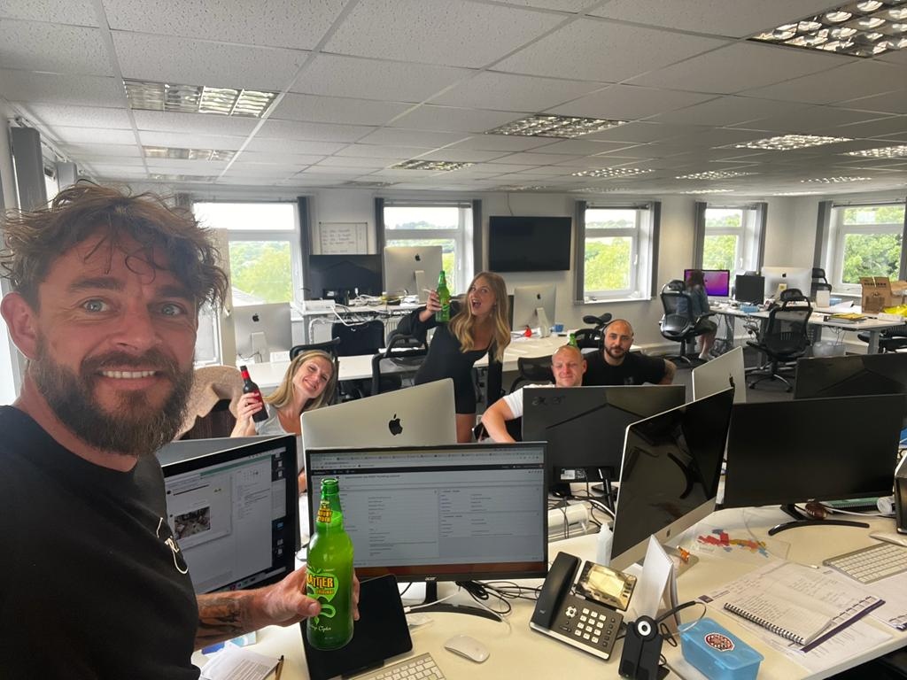 Tr2Rec's tweet image. Its Friday... Would be rude not too! 🤪

#TR2Recruitment #Recruitment #WeAreTheGoodGuys #Clients #Candidates #Rec #Hiring #JobSearch #Employment #friday