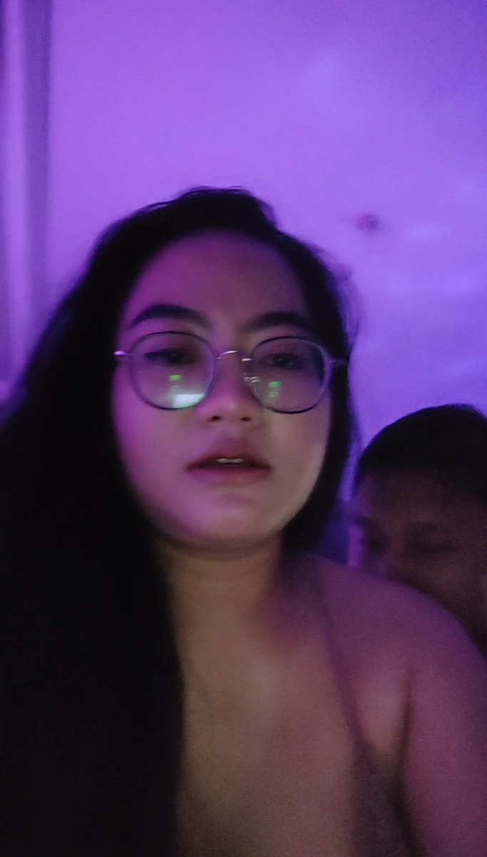 Local Pride on X: Jilbab Bohay Kacamata yg Lagi Viral 🍑🍑🍑 Koleksi  lengkap full video bisa langsung DM or Chat tele dibawah ygy ⬇️⬇️💦💦  t.cosXSPxb1tw2 t.cofwi7Wnw9qd  X