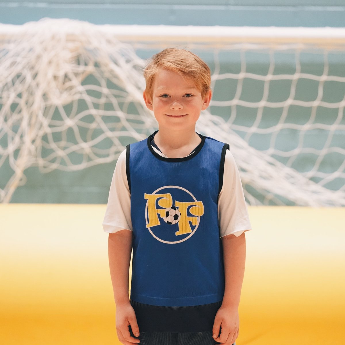 FballFunFactory's tweet photo. 🎯 OUR INFLATABLES are so much fun, and we can’t wait to welcome lots of children to our Football Fun Camp's across the UK this Summer Holidays!

How to book? Secure your place online at https://t.co/83Z4jILYGN

#FootballFunFactory https://t.co/9ILq4MrPSn