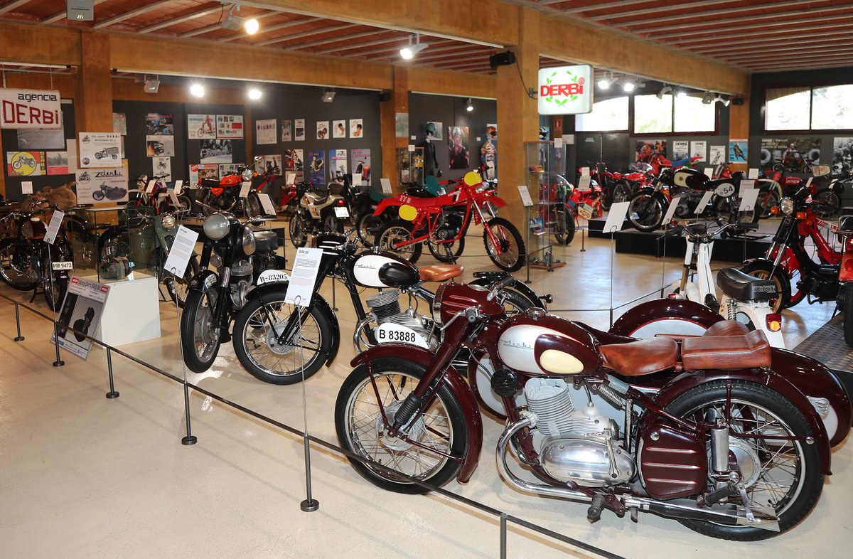 Museu Moto tweet media