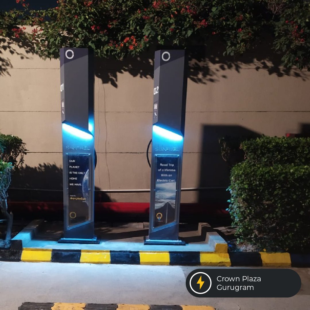 sunfuelelectric's tweet photo. Calling all road trippers from Delhi to Manesar!
Stop by @CrownePlaza, Gurgaon, and let us give you a jolt of excitement with our super convenient EV charge station. Recharge and get ready for an adventure!

#SunFuel #CarCharging #LuxuryStaycation #gurgaon #happy #journey #love https://t.co/jkUtGqzPUJ